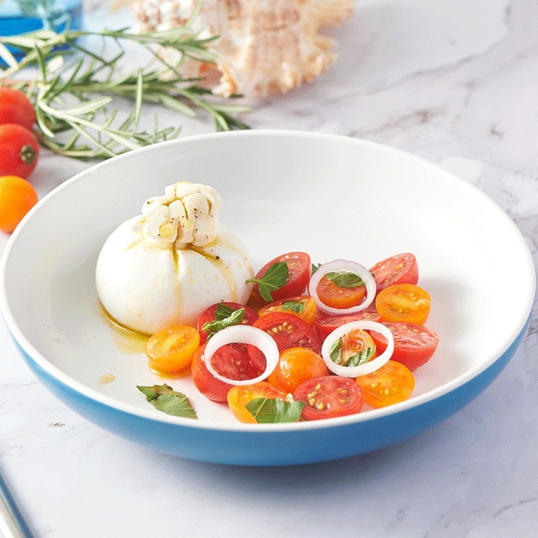 Burrata & Organic Tomato Salad