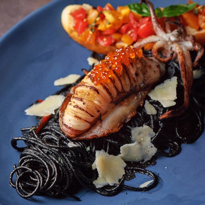 BLACK INK SPAGHETTI SQUID